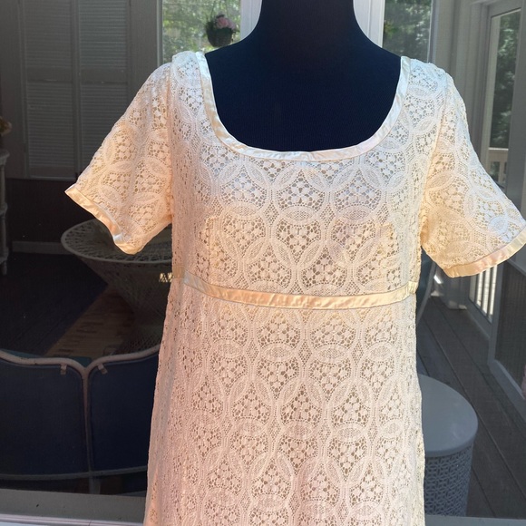 REPOSH // Vintage 60s Empire Waist Jane Austin Regency Dress - Picture 5 of 14